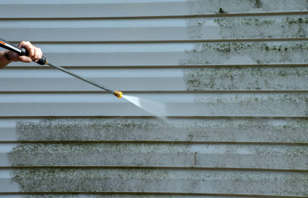 Best Garage Pressure Washing  in Grand Mound, WA
